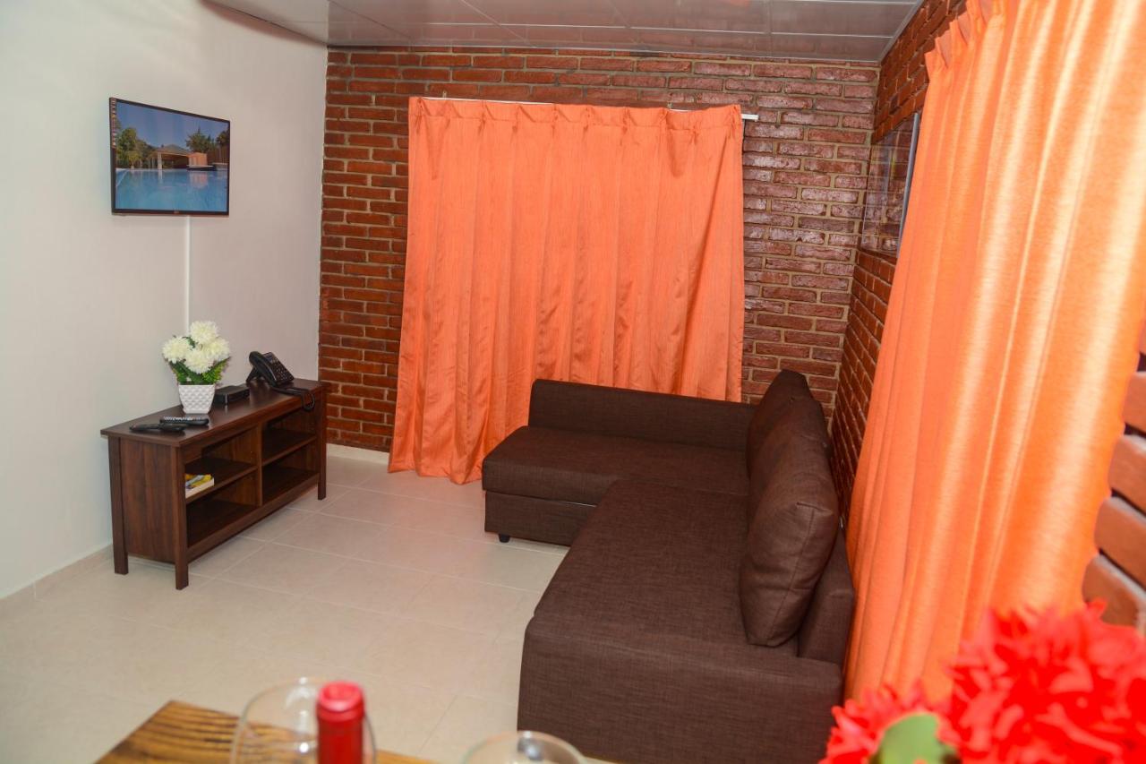 Hotel Jaraba Jarabacoa Esterno foto